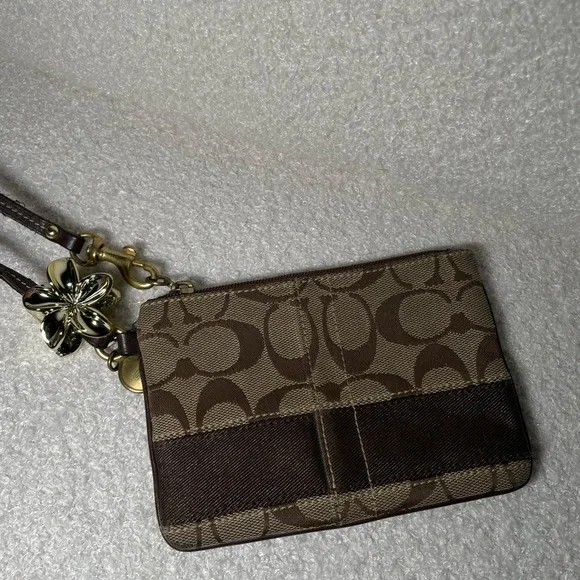 SOLD - Picture 2 of 4